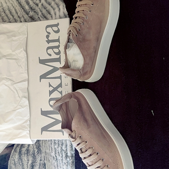 MaxMara Athletic shoes - Picture 1 of 4